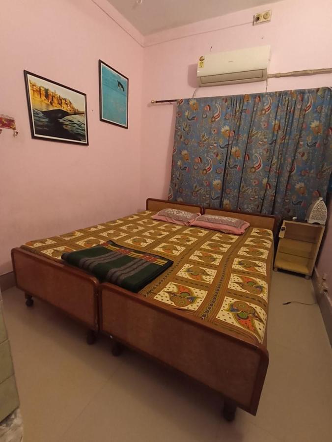 Brown Bread Bakery Guest House Varanasi Exterior foto